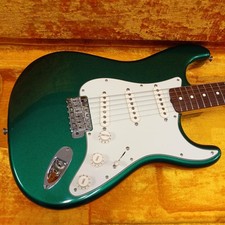 [Fender] Guitare électrique